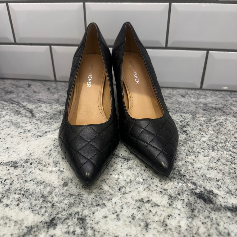 Marc Fisher Womens 6M Zala Pumps Black Quilted Leather Block Heel Pointed Toe - Picture 2 of 8